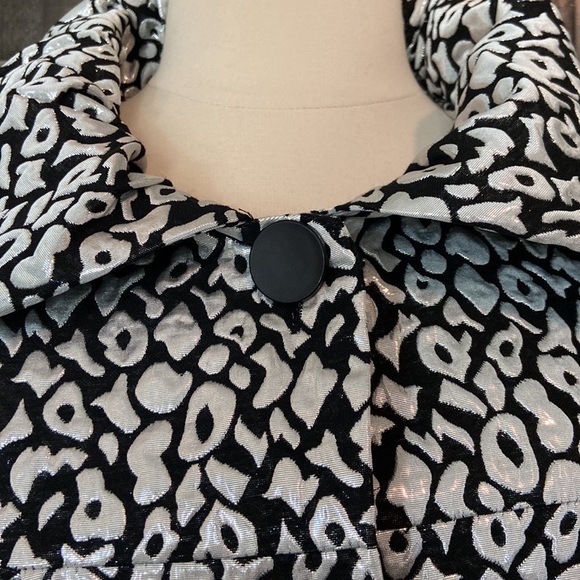 T&W Designs silver black leopard print jacket medium vintage dark feminine - Picture 6 of 14